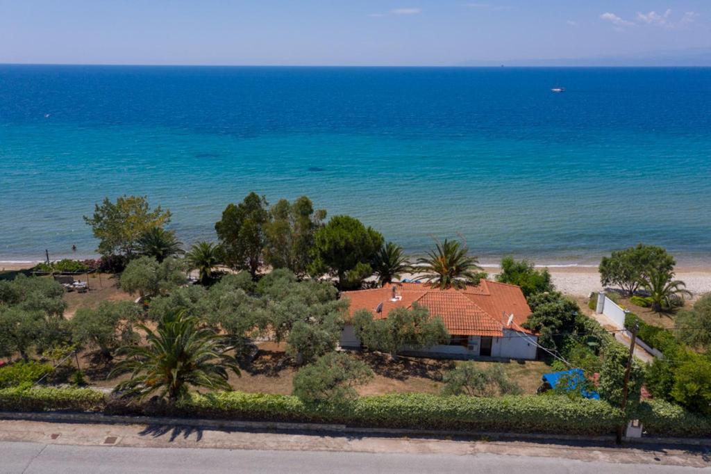 Front Beach House Skála Kallirákhis 外观 照片