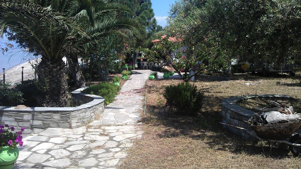 Front Beach House Skála Kallirákhis 外观 照片